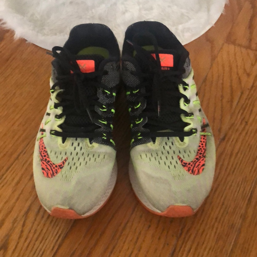 Nike zoom elite 8 running - womens size 9